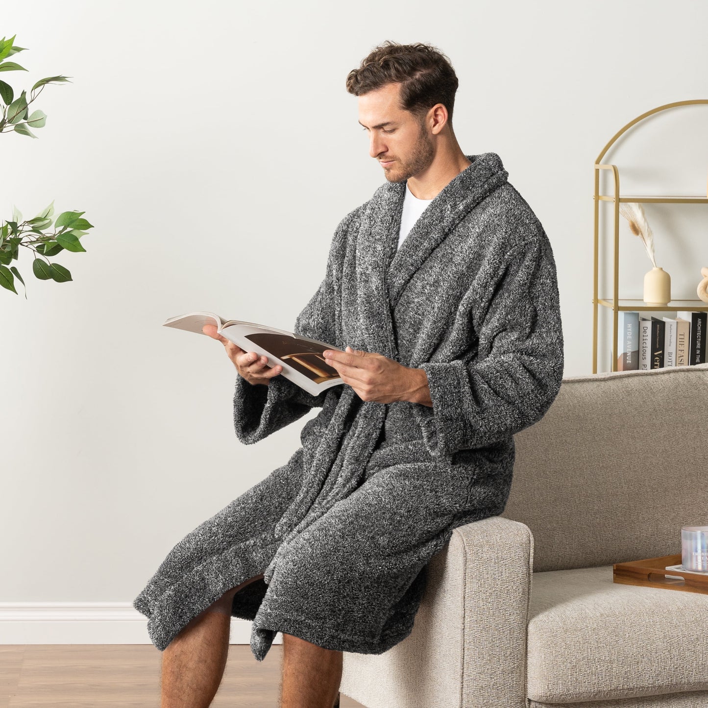 Mens Soft Robe, Plush Fluffy Fleece Bathrobe for Men, Long Sherpa Spa Robe with Shawl Collar (Heather Gray,S/M)